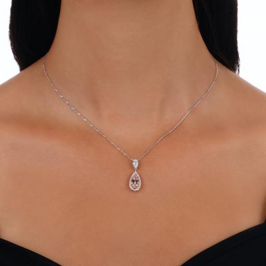 1,76 ct. Halskette mit Morganit-Baguette-Diamanten